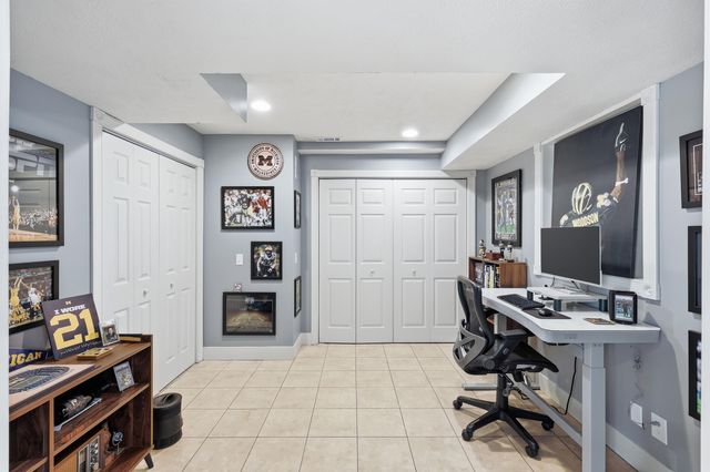 10899 Skylane Court, Allendale, MI 49401