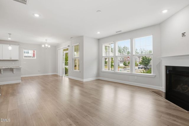 401 Ressler Street, Holly Springs, NC 27540
