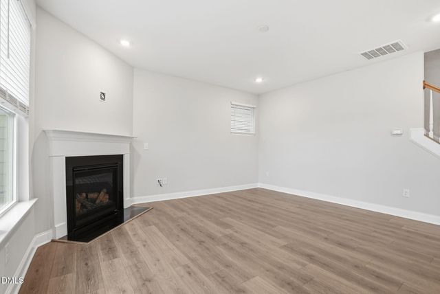 401 Ressler Street, Holly Springs, NC 27540