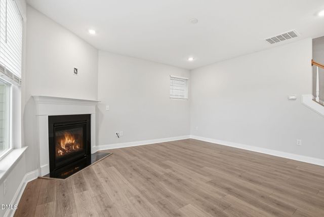 401 Ressler Street, Holly Springs, NC 27540