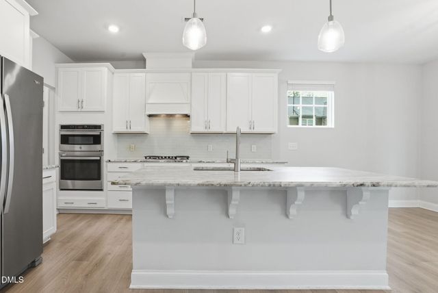 401 Ressler Street, Holly Springs, NC 27540
