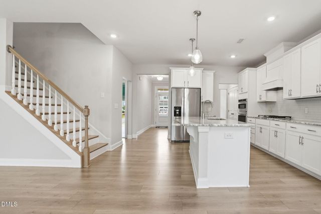 401 Ressler Street, Holly Springs, NC 27540