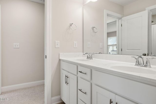 401 Ressler Street, Holly Springs, NC 27540