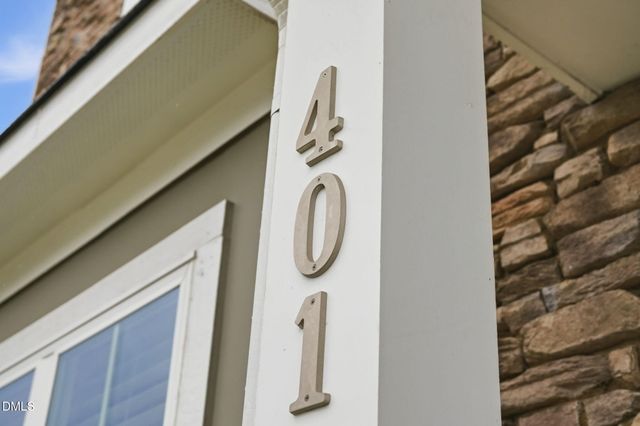 401 Ressler Street, Holly Springs, NC 27540