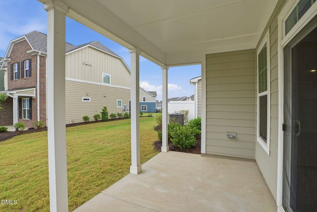 401 Ressler Street, Holly Springs, NC 27540