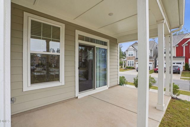 401 Ressler Street, Holly Springs, NC 27540