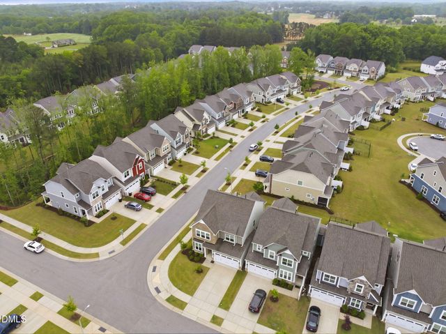 401 Ressler Street, Holly Springs, NC 27540