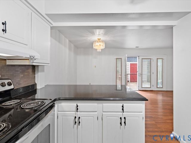 12 Skipwith Green Cir, Henrico, VA 23294