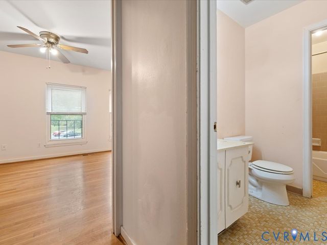 12 Skipwith Green Cir, Henrico, VA 23294