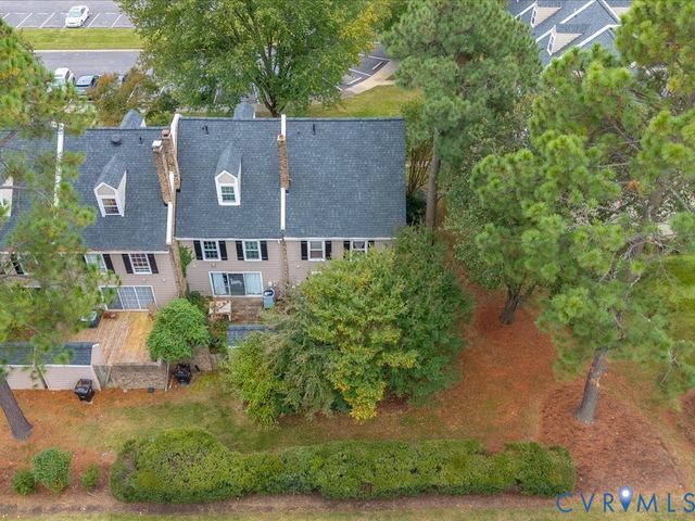 12 Skipwith Green Cir, Henrico, VA 23294