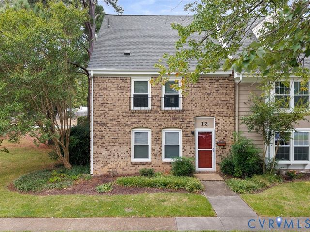 12 Skipwith Green Cir, Henrico, VA 23294