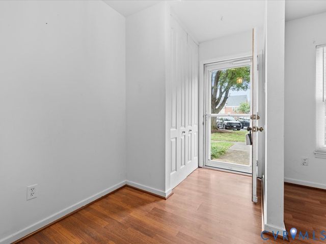 12 Skipwith Green Cir, Henrico, VA 23294