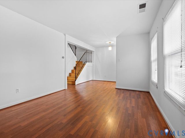 12 Skipwith Green Cir, Henrico, VA 23294