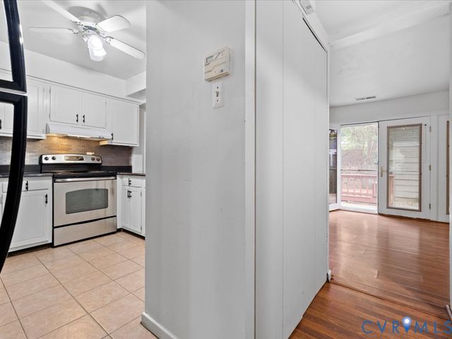 12 Skipwith Green Cir, Henrico, VA 23294