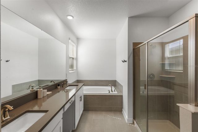 8931 TAKEAWAY WAY, Davenport, FL 33896