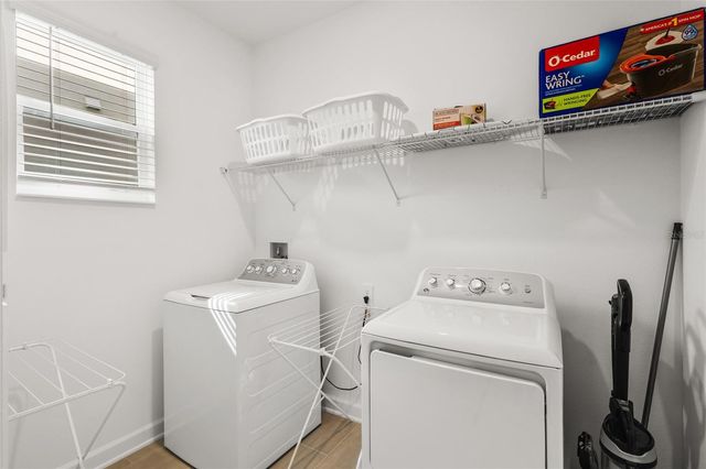 8931 TAKEAWAY WAY, Davenport, FL 33896