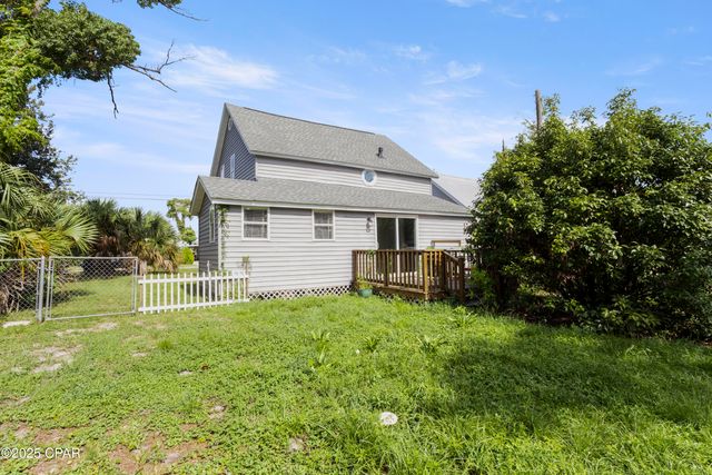 1116 Michigan Avenue, Lynn Haven, FL 32444