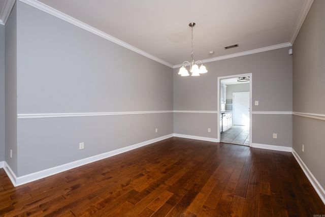 73 Reservoir Heights Drive, Little Rock, AR 72227