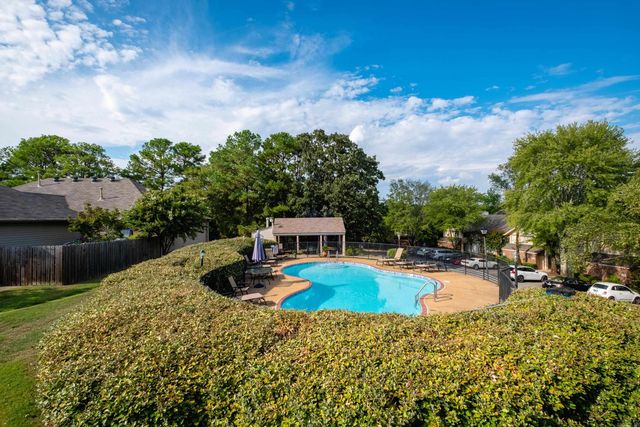 73 Reservoir Heights Drive, Little Rock, AR 72227