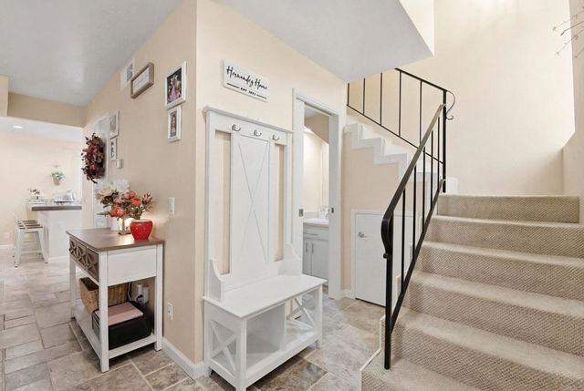 1988 Arnold Way, Alpine, CA 91901