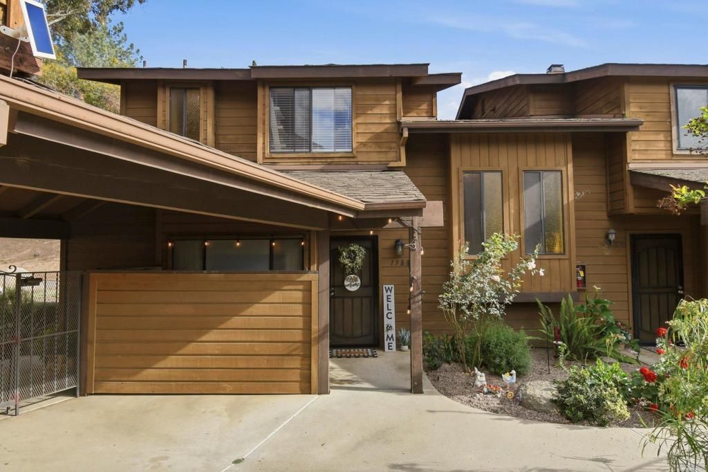 1988 Arnold Way, Alpine, CA 91901