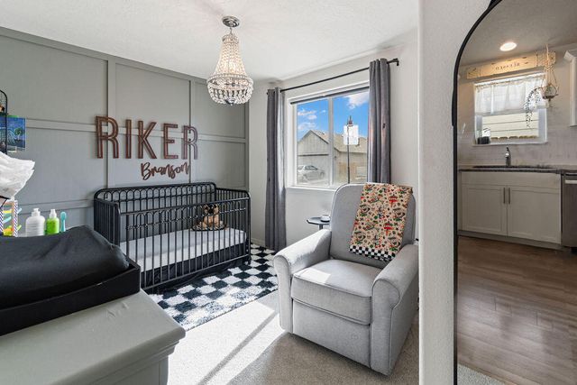 3234 NW 9th Lane, Redmond, OR 97756