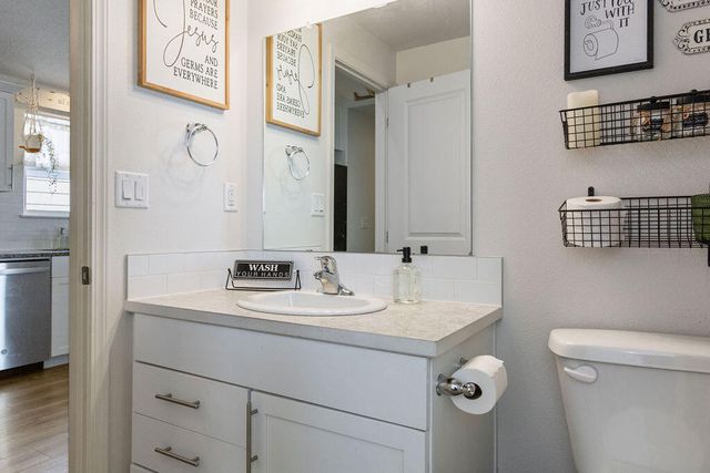 3234 NW 9th Lane, Redmond, OR 97756