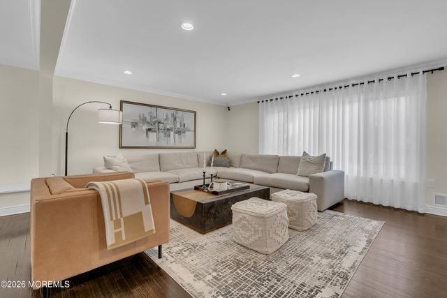 1 Ciafardini Court, Marlboro, NJ 07746