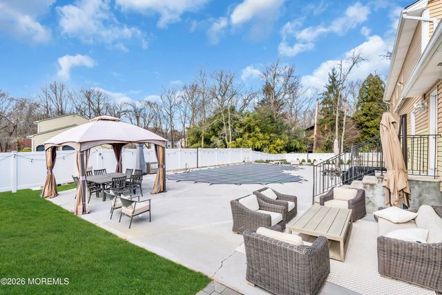 1 Ciafardini Court, Marlboro, NJ 07746