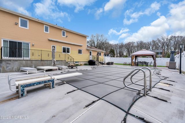 1 Ciafardini Court, Marlboro, NJ 07746