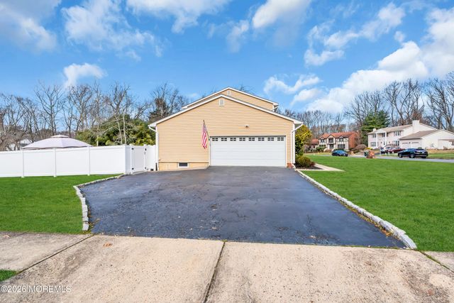 1 Ciafardini Court, Marlboro, NJ 07746