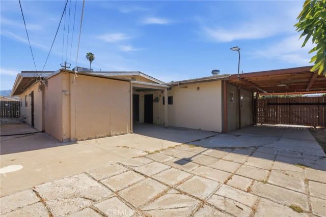 6638 Park, Rialto, CA 92376