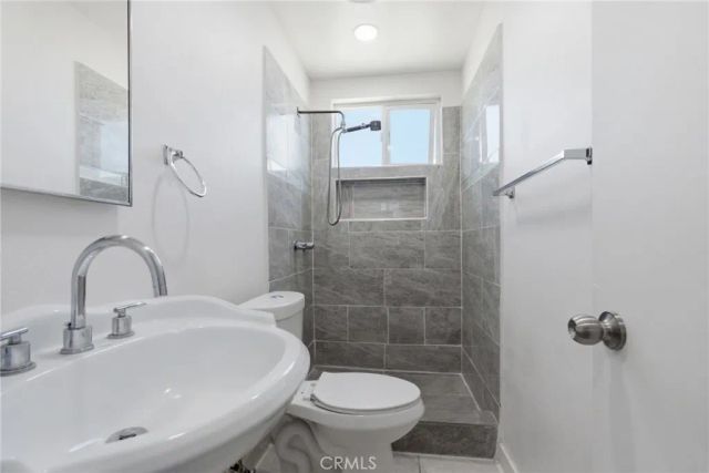 6638 Park, Rialto, CA 92376
