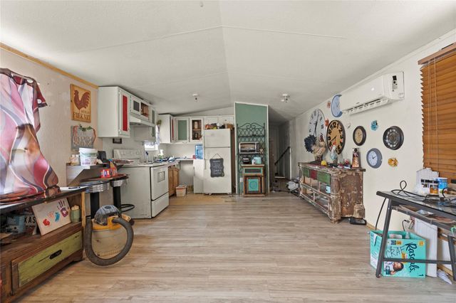 620 Fm 223 Road, Shepherd, TX 77371