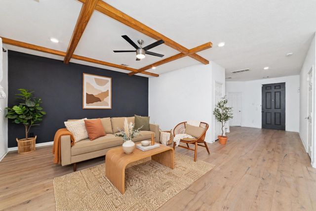 3508 Saxton Green Road, Pearland, TX 77584