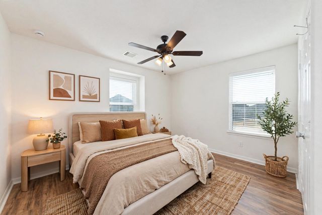 3508 Saxton Green Road, Pearland, TX 77584