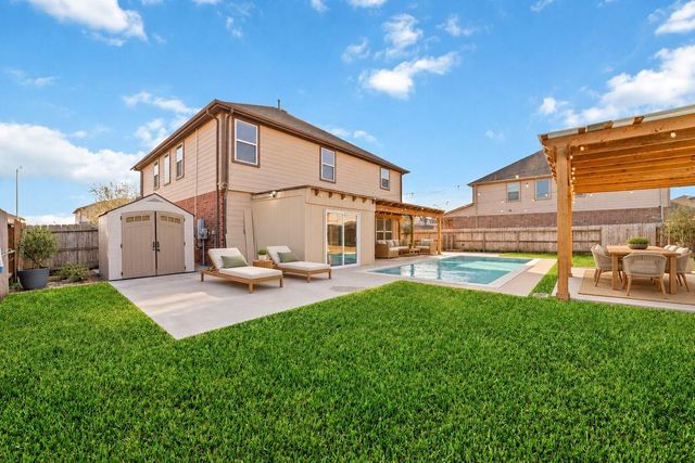 3508 Saxton Green Road, Pearland, TX 77584