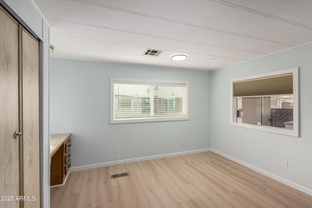 6830 W MCKINLEY Street, Phoenix, AZ 85043