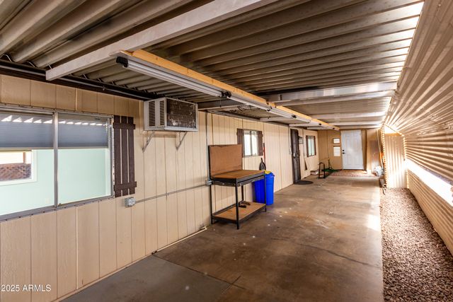 6830 W MCKINLEY Street, Phoenix, AZ 85043