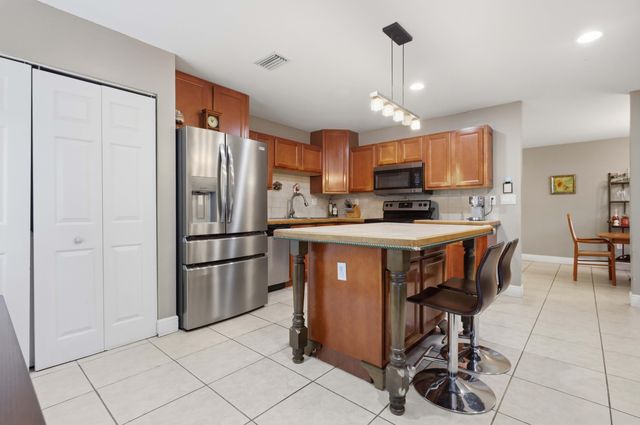 20233 SW 85th Court, Cutler Bay, FL 33189