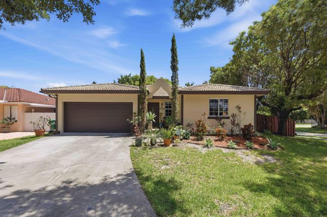 20233 SW 85th Court, Cutler Bay, FL 33189