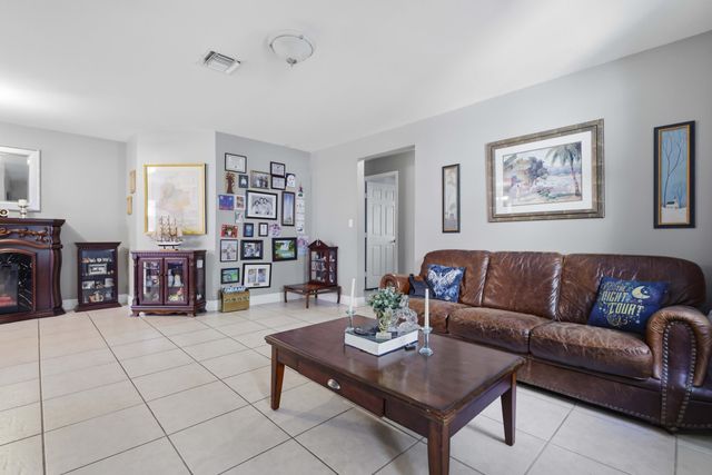 20233 SW 85th Court, Cutler Bay, FL 33189