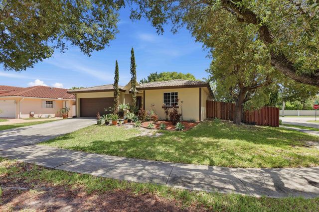 20233 SW 85th Court, Cutler Bay, FL 33189