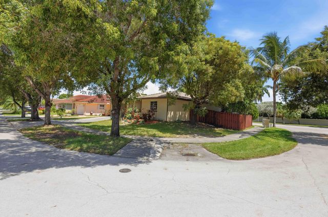 20233 SW 85th Court, Cutler Bay, FL 33189
