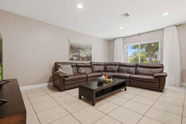 20233 SW 85th Court, Cutler Bay, FL 33189