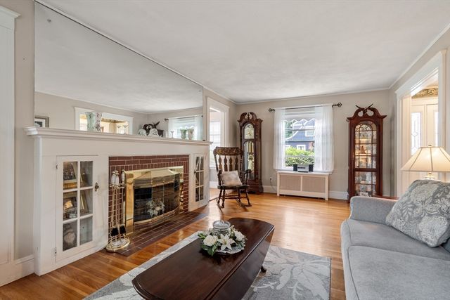 20 Rowe Street, Milton, MA 02186