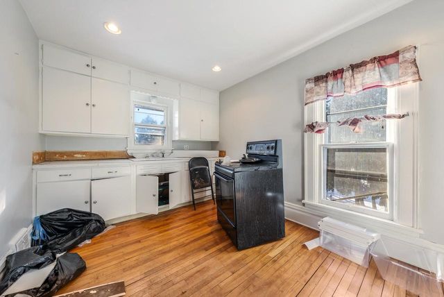 1217 JACKSON STREET, Oshkosh, WI 54901