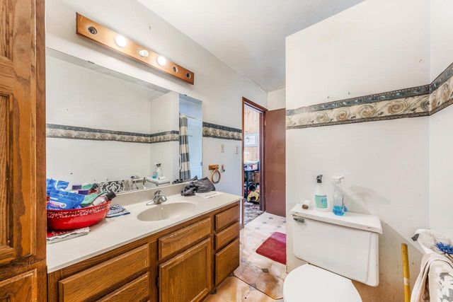 1217 JACKSON STREET, Oshkosh, WI 54901