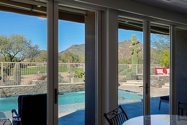 33858 N 69TH Street, Scottsdale, AZ 85266