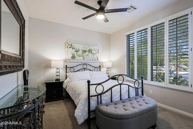 33858 N 69TH Street, Scottsdale, AZ 85266